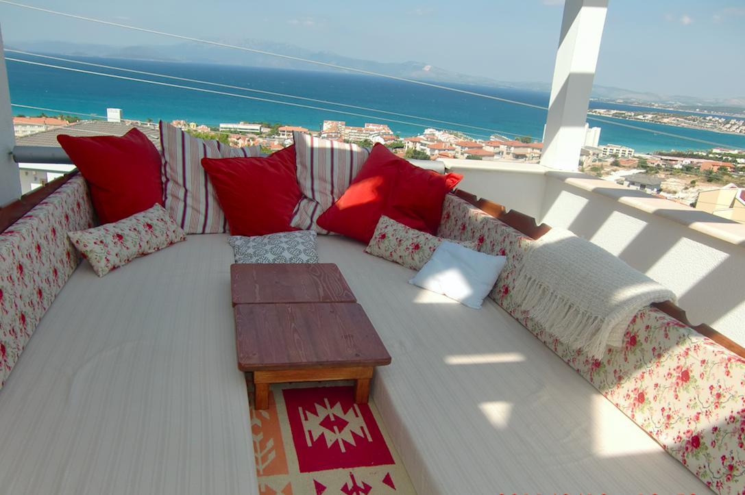 Luxury Villa With Amazing View, เซสเม ภายนอก รูปภาพ