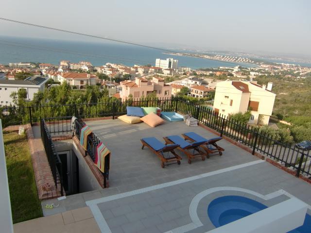 Luxury Villa With Amazing View, เซสเม ภายนอก รูปภาพ