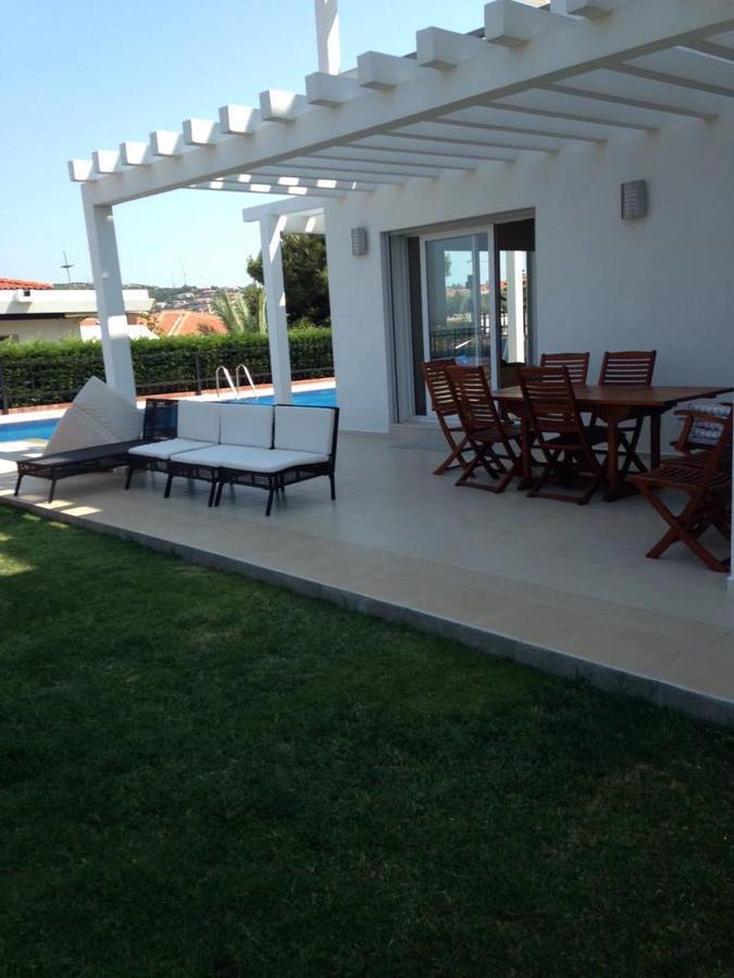 Luxury Villa With Amazing View, เซสเม ภายนอก รูปภาพ