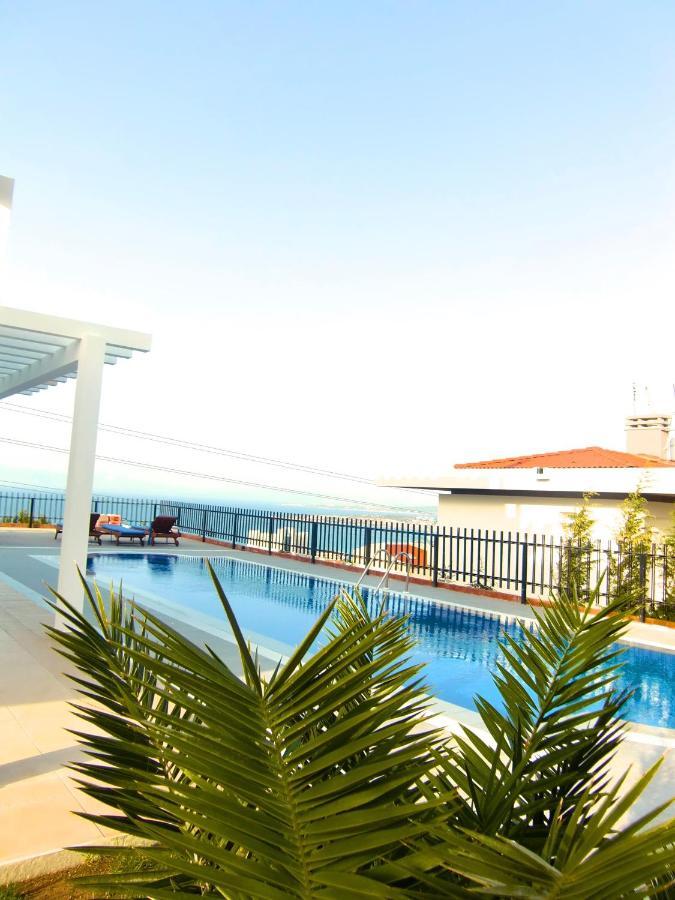 Luxury Villa With Amazing View, เซสเม ภายนอก รูปภาพ