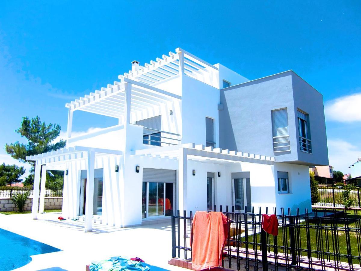 Luxury Villa With Amazing View, เซสเม ภายนอก รูปภาพ